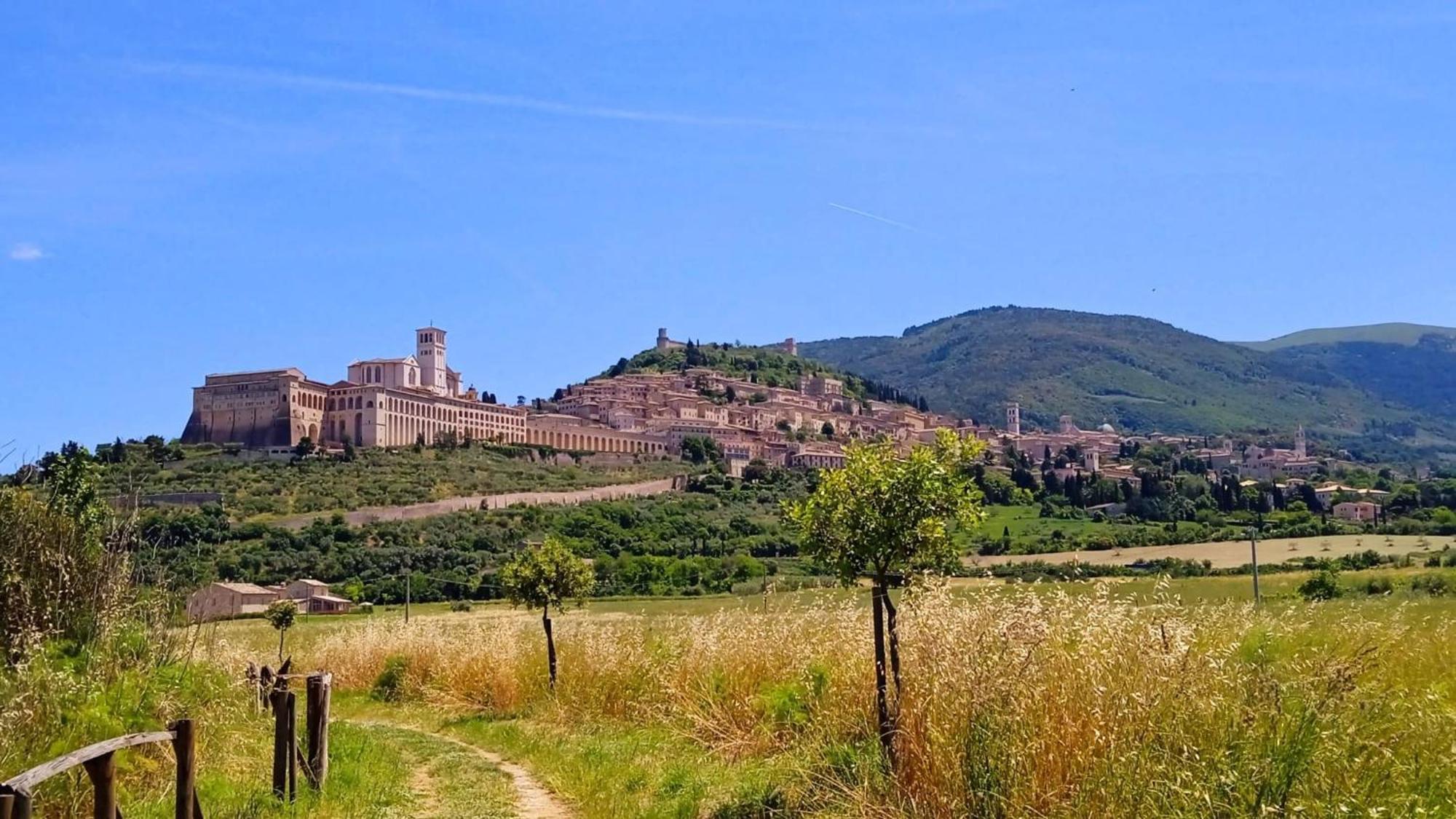 B&B Il Sentiero Di Assisi Exteriör bild